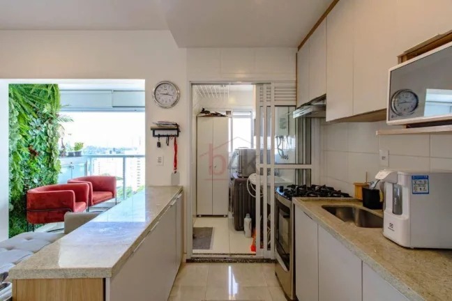 Imagem Apartamento com dois dormitórios e varanda a venda na Chácara Santo Antônio.