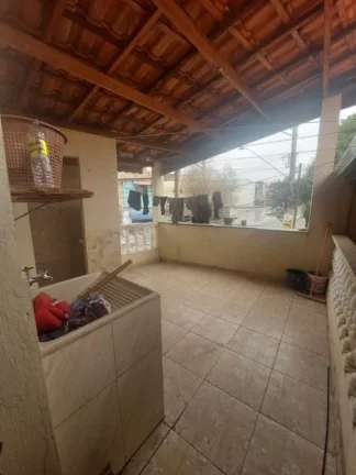 Imagem Casa com 3 dormitórios à venda, 338 m² por R$ 750.000,00 - Vila Júlia - Poá/SP