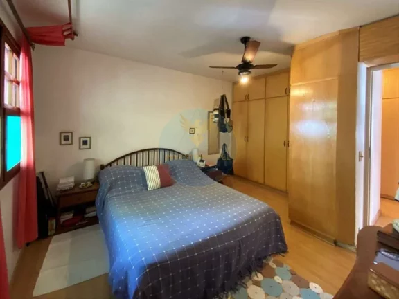 Imagem Casa em Condomínio a Venda no bairro Granja Viana - Carapicuíba, SP