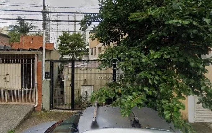 Imagem Casa com 171M², 2 quartos sendo 1 suíte, 3 banheiros, sala, quintal e 4 vagas de garagem. Casa ter...