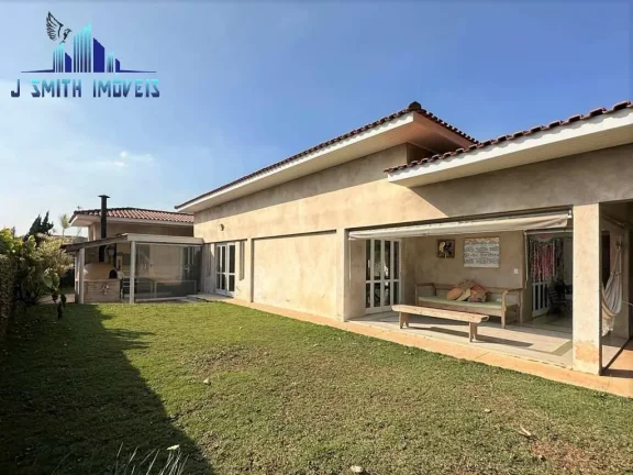 Imagem CASA TÉRREA. CONDOMÍNIO FECHADO. integrada, 3 suítes, home office, edícula!