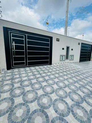 Imagem CASA COM 2 QUARTOS E PISCINA LINDO ACABAMENTO EM ITANHAÉM!