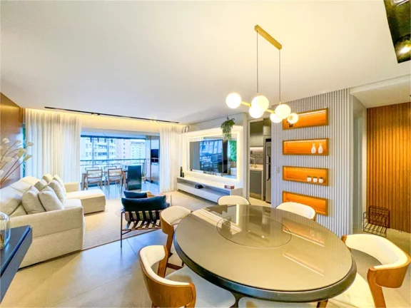 Imagem Apartamento à venda com 3 quartos, sendo 1 suíte, no condomínio rg Identidade Oscar, São Paulo - SP