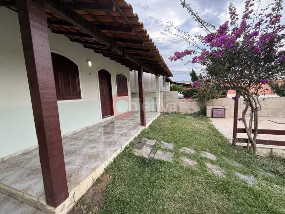 Imagem Casa térrea em condomínio locação fixa, 2 quartos + edícula, Praia Linda