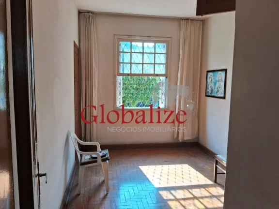 Imagem Amplo Sobrado em Santos no bairro da Aparecida próximo ao canal 5 por R$ 1.500.000,00
