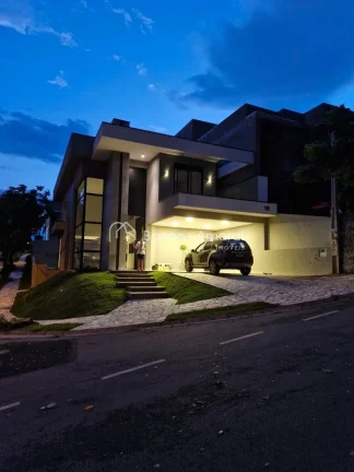 Imagem Sofisticação define essa casa novinha e pronta para morar!

São 280m2 de aconchego em um terreno ...