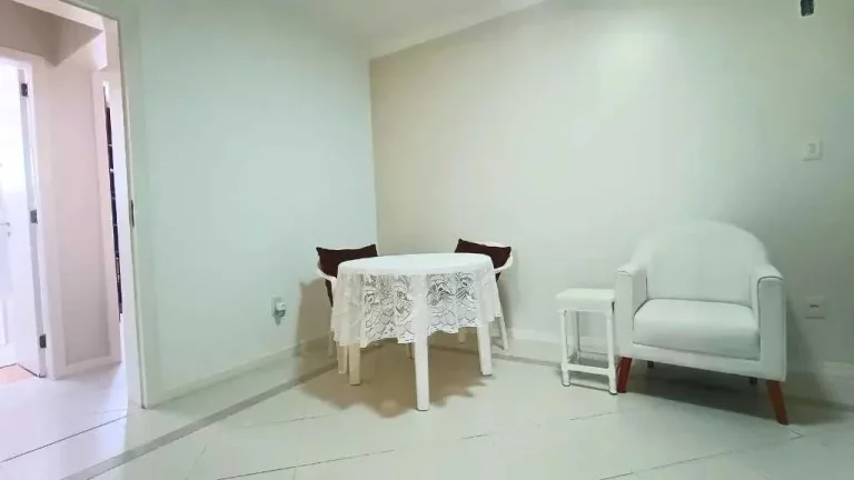 Imagem Apartamento diferenciado com 2 suítes e 2 vagas de garagem em Balneário Camboriú