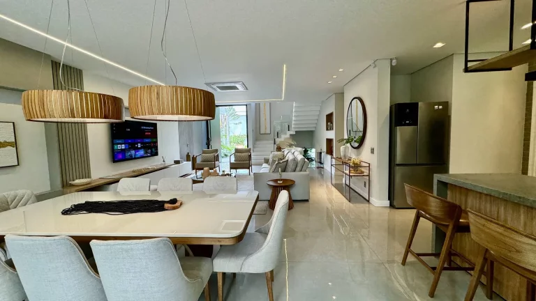 Imagem Oportunidade imperdível: Casa deslumbrante à venda no Módulo 24 da Riviera