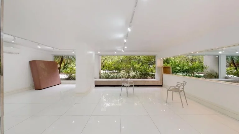 Imagem Apartamento à venda na Santa Cecília com 3 suites e 2 vagas, 383m2.