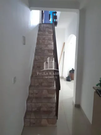 Imagem Linda Casa Principal (+ 2 Casas), 3 Quartos, 3 Banheiros, 2 Salas, Área de Churrasco Grande, 3 Vagas no Jardim Mauá-SP