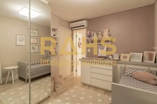 Imagem Linda cobertura duplex para venda! O imóvel está localizado no coração da cidade de Joinville. A...