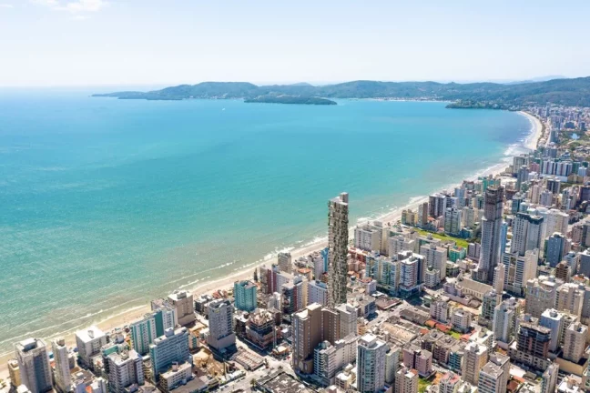 Imagem Apartamento à venda no VITREO 271 em Itapema, Meia Praia, com 4 quartos, 178,12m2 na Rua 271, Quadra Mar