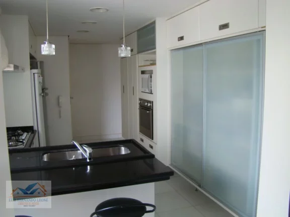 Imagem Apartamento Alto Padrão, Locação ou Venda, 3 suítes e 4 vagas. Vila Andrade