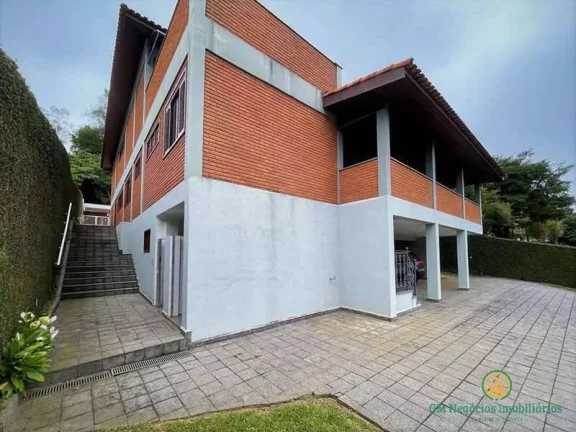Imagem Casa no Miolo da Granja com 4d / 2sts, piscina, gourmet, hóspedes!