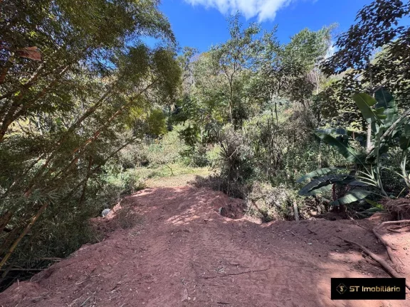 Imagem Terreno com Água a Venda em Atibaia/SP - 1.750m² por R$280 mil