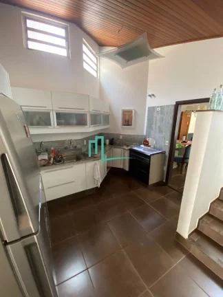 Imagem LINDA RESIDÊNCIA DISPONIVEL Á VENDA NO BAIRRO VILA FLORES EM FRANCA-SP