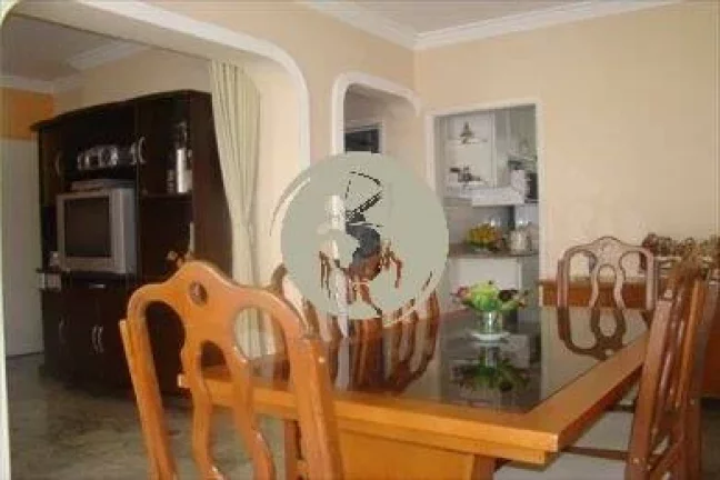 Imagem APARTAMENTO A VENDA NO EMBARE EM PREDIO FRENTEAO MAR COM VISTA LATERAL