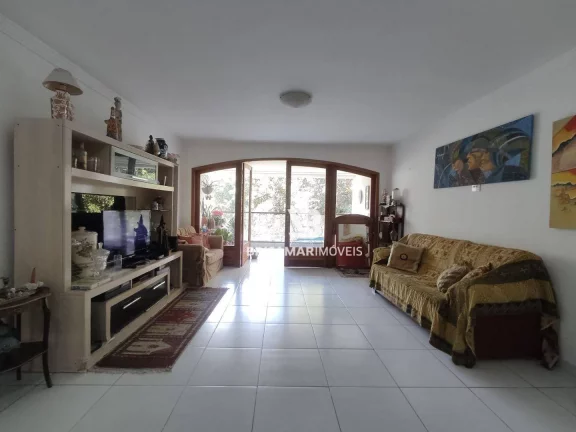 Imagem PITANGUEIRAS- LOCAL NOBRE COM MARAVILHOSA ÁREA DE LAZER , GARAGEM.