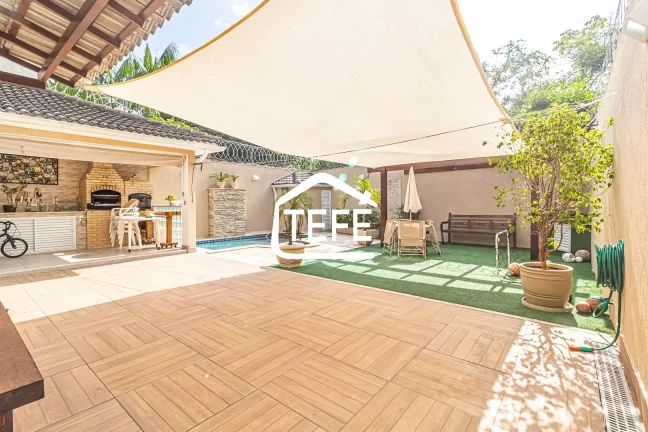 Imagem Casa de 3 SUÍTES em condomínio em VARGEM GRANDE - Infra completa - R$ 1.350.000,00 - Rio de Janeiro, RJ