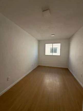 Imagem Apartamento para Venda em Rio de Janeiro, Guaratiba, 2 dormitórios, 1 banheiro, 1 vaga