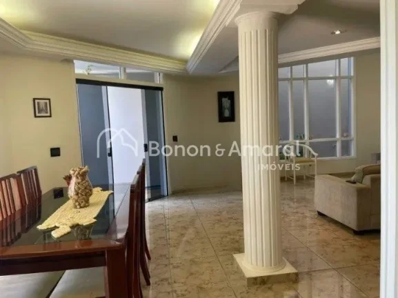 Imagem ResidÃªncia Ampla e ConfortÃ¡vel com Total Privacidade e SeguranÃ§a. Na parte superior da casa, vocÃ...