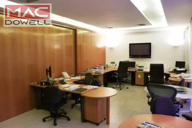 Imagem Conjunto Triplex de escritórios com 574 m² para locação - Centro/RJ