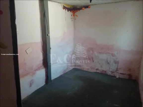 Imagem Casa para Venda em Limeira, Vila Queiroz, 4 dormitórios, 2 banheiros, 2 vagas