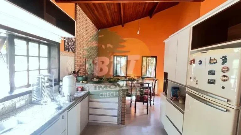 Imagem Casa em Condomínio para Locação em São Roque, Saboo, 3 dormitórios, 2 suítes, 2 banheiros