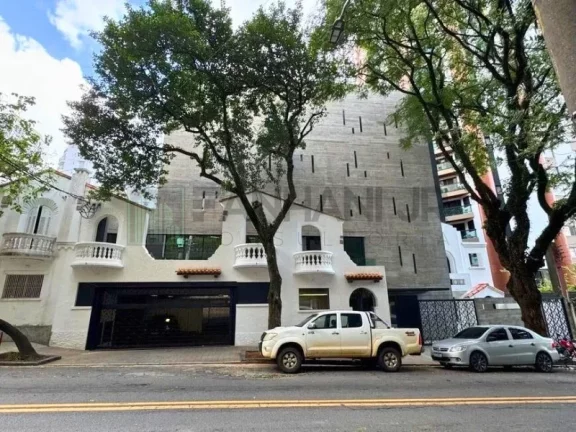 Imagem Excelente Casa Comercial com 15 Salas, 15 Banheiros, 60 Vagas de Garagem em Pinheiros, São Paulo-SP!