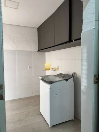 Imagem Casa 4 Quartos semi mobiliada Condomínio Belvedere 1