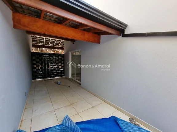 Imagem Sobrado para Venda condomínio Fontanário Paulínia. 
Excelente sobrado com três suítes, todos qu...