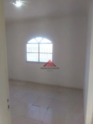 Imagem Casa com 2 dormitórios para alugar por R$ 955,00/mês - Trindade - São Gonçalo/RJ