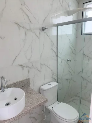 Imagem Casa Duplex com 3 Quartos à Venda na praia do Morro - Guarapari/ES
