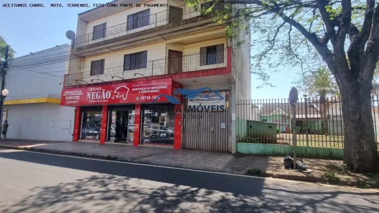 Imagem Sobrado Comercial para Venda em Sarandi, jardim Independência, 3 dormitórios, 1 suíte, 2 banheiros, 2 vagas