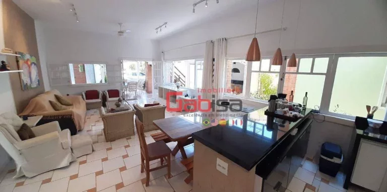 Imagem Casa com 5 dormitórios à venda, 234 m² por R$ 2.300.000,00 - Geribá - Armação dos Búzios/RJ
