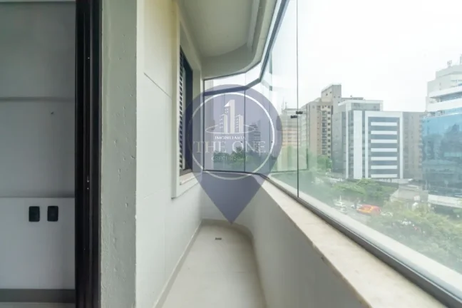 Imagem Apartamento à venda na Vila Mariana, 2 quartos, 1 suíte, 2 salas, 2 banheiros, 134m² - São Paulo-SP!