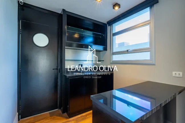 Imagem Condomínio Planalto - Apartamento tipo para venda em Cerqueira César com 3 quartos, sendo 2 suítes, 240m²