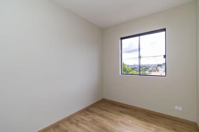 Imagem Sobrado novo em condomínio com Ático no Uberaba com suíte