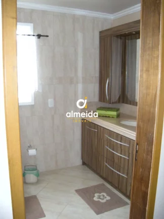 Imagem Casa 3 dormitórios à venda Nossa Senhora Medianeira Santa Maria/RS