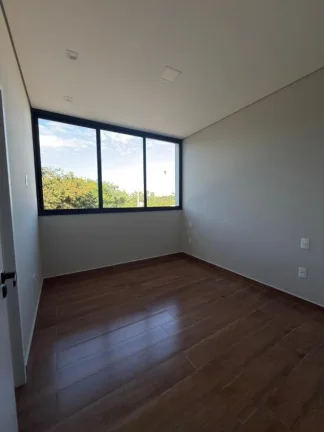 Imagem Sobrado a venda no Condomínio Terras de São Francisco