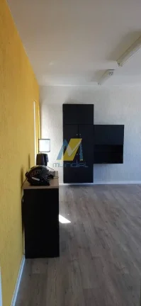 Imagem Sala comercial ampla no coração do Parque das Nações.