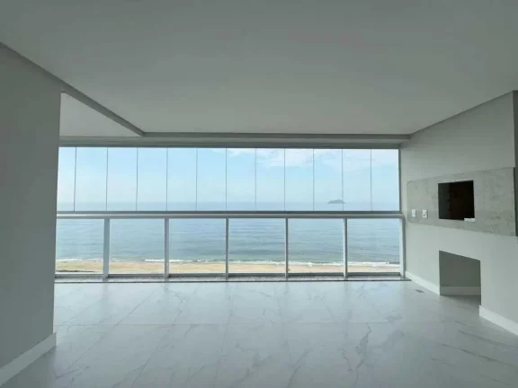 Imagem Apartamento com vista de frente mar com 3 suítes e 2 vagas de garagem em Balneário Piçarras