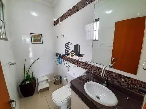 Imagem Casa de 4 quartos no Bairro Enseada das Garças