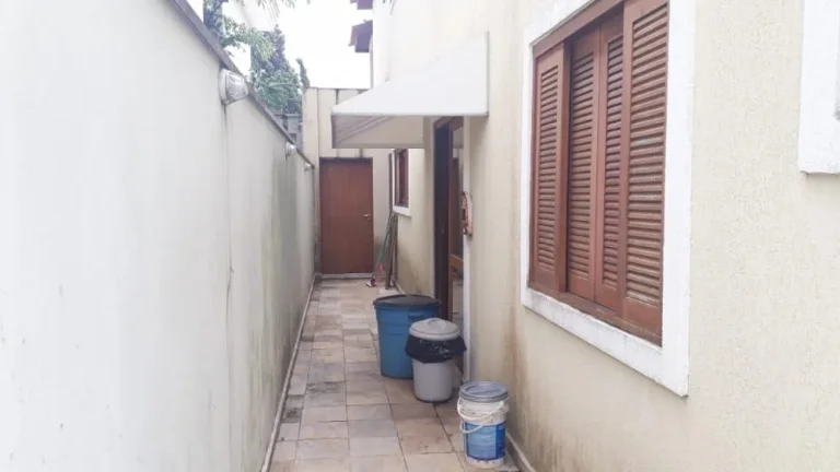 Imagem Casa em Aldeia da Serra - 314m²