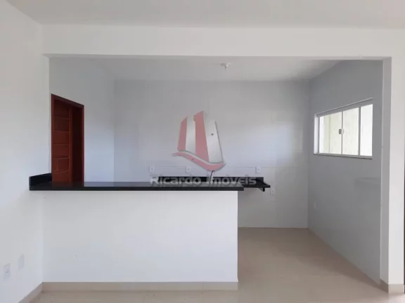 Imagem Casa Independente Linear c/ 100 m² à Venda na Vila do Peró