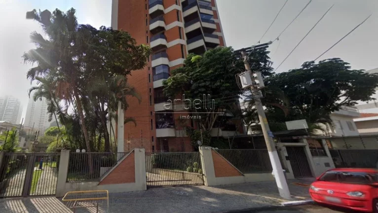 Imagem Apartamento com 190 M² com 3 dormitórios sendo os 3 suítes, 2 banheiros, sala, cozinha, varanda, ...