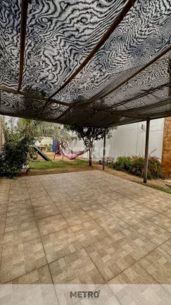 Imagem Venda, Casa, Bairro Caminho do Sol, dois pavimentos, moveis planejados, 4 quarto