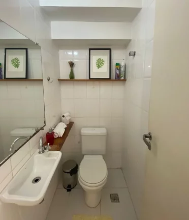 Imagem Sobrado com 4 dormitórios à venda, 250 m² por R$ 1.075.000,00 - Villa Branca - Jacareí/SP