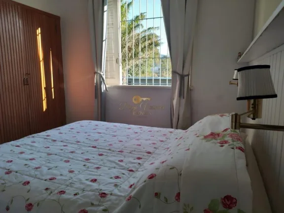 Imagem Casa para Venda em Teresópolis / RJ no bairro Golfe