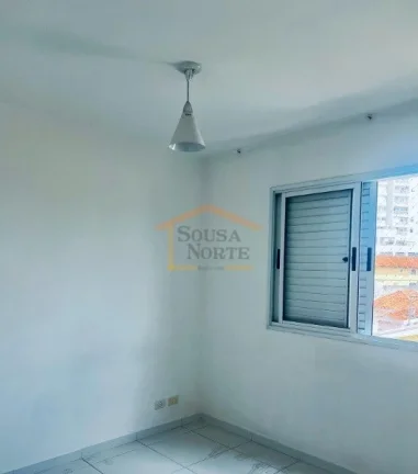 Imagem Charmoso apartamento, 44m², 2 aconchegantes dormitórios, sala 2 ambientes, sacada, cozinha com arm...